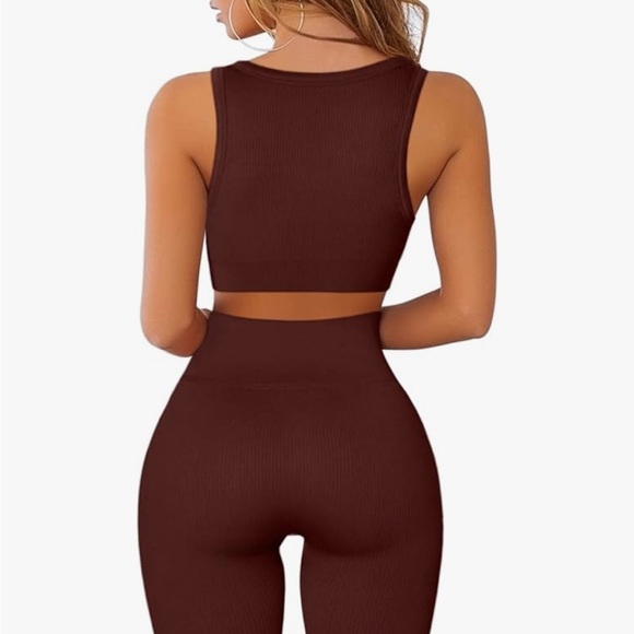 Brown Ribbed Two-Piece Set - Picture 4 of 4